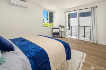 Upper Level Bed Room (U2)
