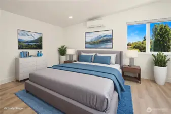 Vaulted Ceilings on Top Level (U3)