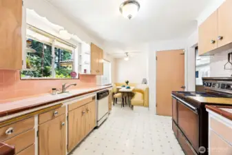 Kitchen with built in eating nook