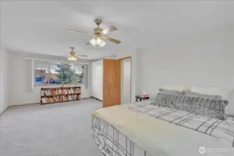Upstairs bonus room. Endless possibilities in this space. Additional 5th bedroom, man cave, rec-room, ect