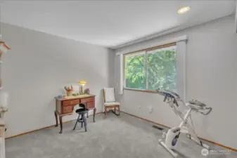 Upstairs bedroom #2