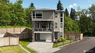 Example of the Braeburn floor plan to be located at 3853 95th Avenue E