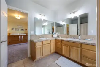 Double sinks- for primary suite
