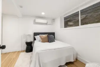 Additional bedroom