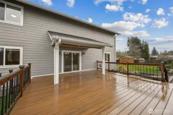 Expansive composite deck