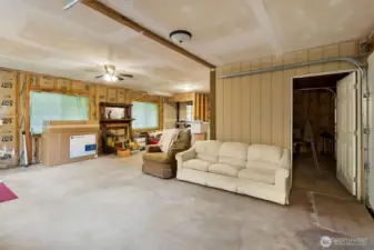 Additional storage space with full garage door access