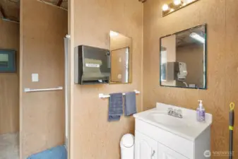 Laundry, Sink, Shower Toilet all available for RV