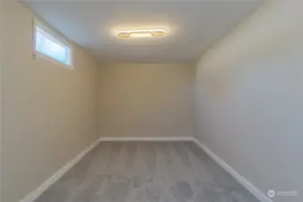 Extra Large Closet or Bonus Room off Primary