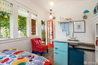 Detached Studio