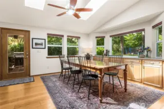Dining room with built in buffet. You could host dinner for 20 here!