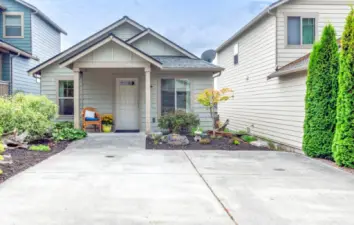 Front of house and driveway.