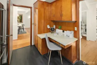 Custom built office nook