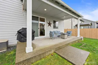 Fully covered back patio!