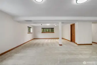 Whether hosting or unwinding, this room adapts with ease