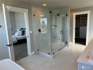 Primary En Suite with Walk-in Shower