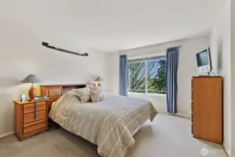 Primary suite