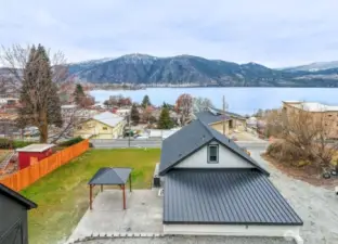 Enjoy stunning views of the lake and surrounding mountains from this home.
