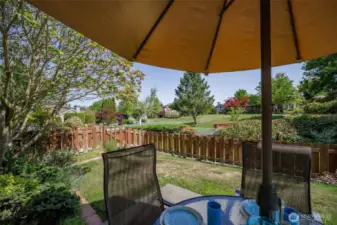 Enjoy your meals outdoors with nature.
