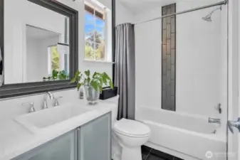 Bathroom #2, Full bath on upper level