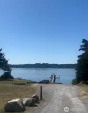 Community Beach Access & Boat Launch