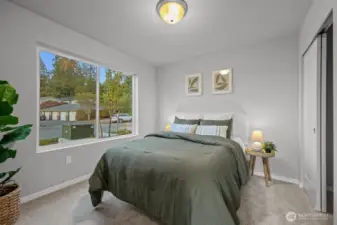 Photographs are for illustrative purposes only. Features, finishes, interior/exterior colors, landscaping and floorplan shown may vary from actual homes built.