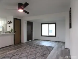 OPEN CENTRAL LIVING SPACE W/ GOOD NATURAL LIGFHTING