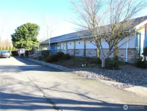 CRYSTAL TREE SENIOR PARK CLUB HOUSE.