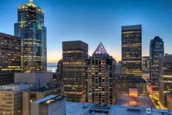 Welcome to 5th and madison 3bd 2.5 ba  2043sqft penthouse