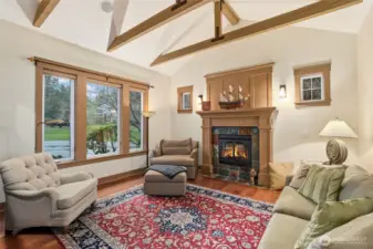 Formal sitting room with gas fireplace