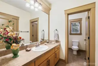 Main floor full bath- perfect for guests!