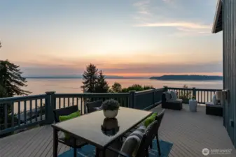 Where you can relax on your deck after a long day. Or simply get away for the weekend.