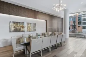 12 top dinning in the clubhouse.