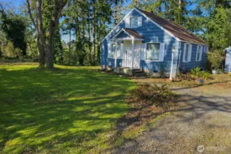 Small home on large possibly subdividable lot