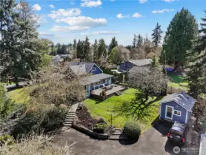 Private Country Home in the Heart of the City of Bothell