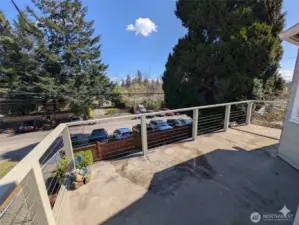 Upper Unit Front Deck