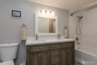 Main bathroom on 2nd floor