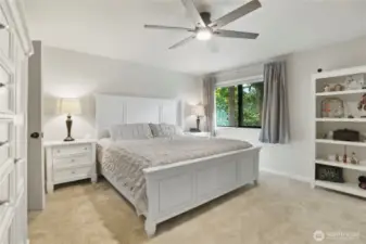 Primary includes walk-in closet and 3/4 en-suite bath