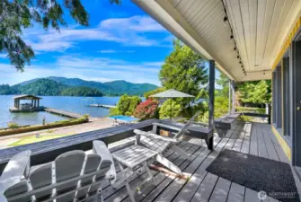 Large wrap around deck