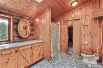 This is the primary bath looking towards the bedroom door.