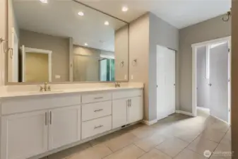 Huge primary bath