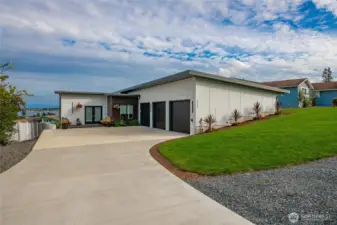 Extra deep driveway has room for RV parking