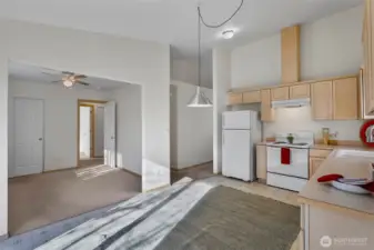 3rd Bedroom/Flex space to the left of the kitchen