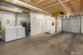 Full size washer and dryer stay with the home