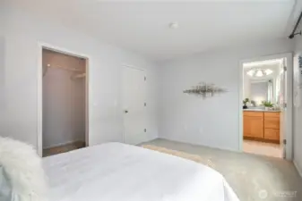Primary suite with emsuite