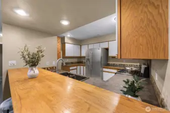 Kitchen with counterspace and plenty of cupboards