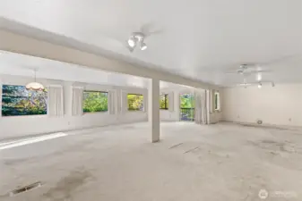 Living Room/ Rec area