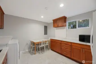 Cooking/eating corner