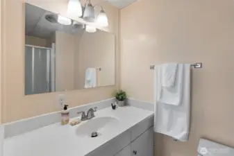 Another bright space to prepare yourself for the day!