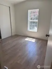 2nd bedroom