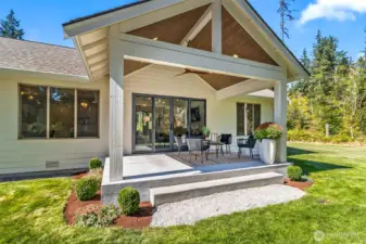 Main Residence - Covered back Porch